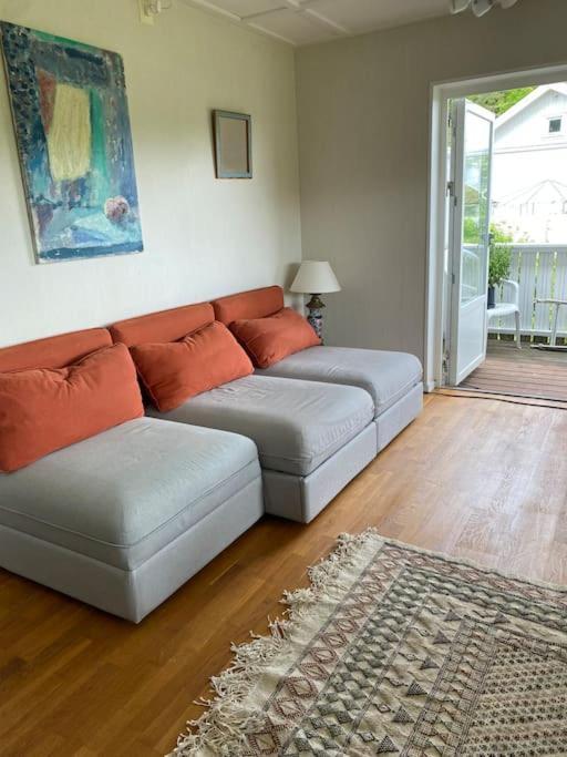 Apartment Right Next To The Golf Course And With The Ocean Just Around The Corner Ljungskile Exterior photo